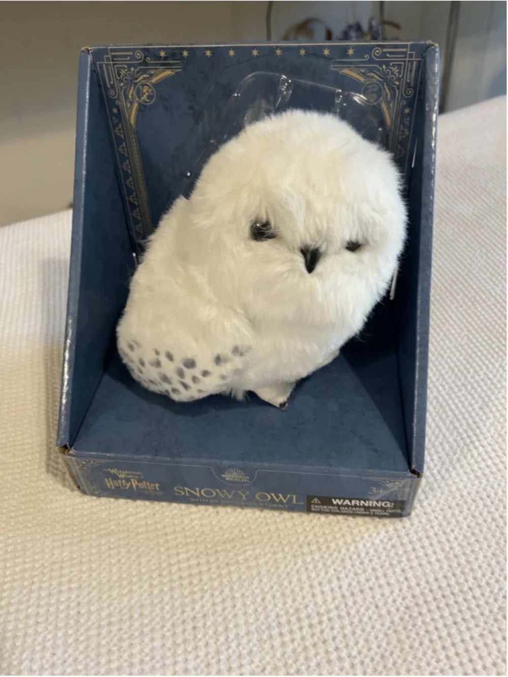 Universal Studios Harry Potter Snowy Owl Interactive Sound Move Shoulder Plush